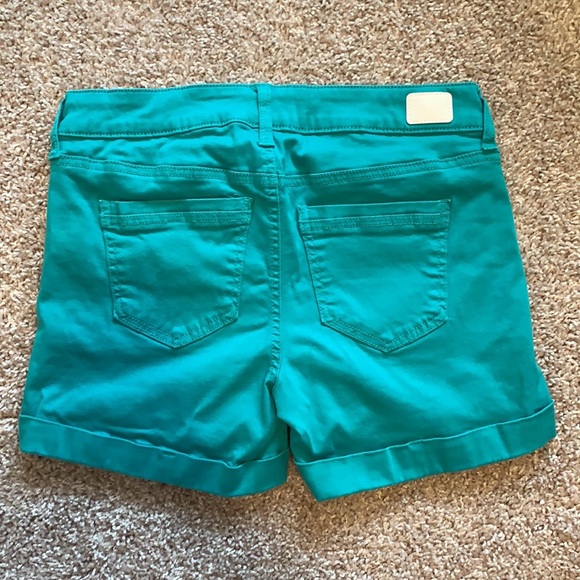 Fun shorts bundle! H&M, Mossimo, Celebrity Pink - Picture 8 of 11